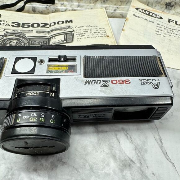 VINTAGE POCKET FUJICA ~ 350 ZOOM ~ FILM CAMERA with FLASH & INSTRUCTIONS - Picture 4 of 14